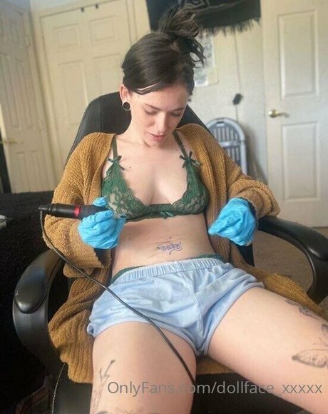 dollface xxxxx OnlyFans-Leaks