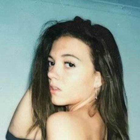 Ells Gracee Nacktpornos von OnlyFans geleakt