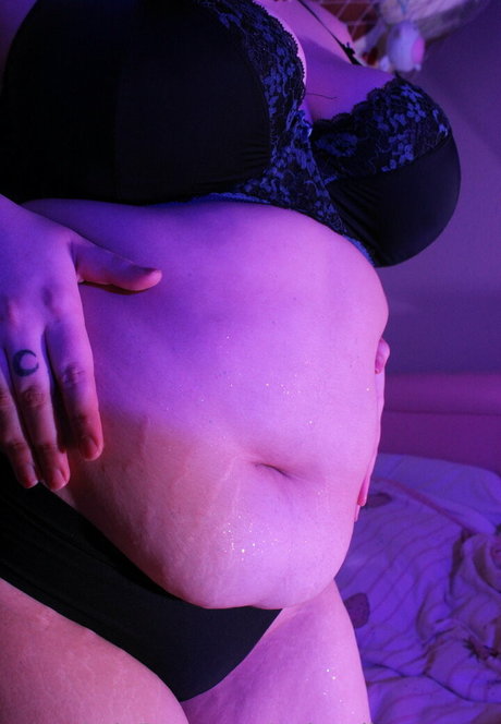 aphroditetummy Nacktbilder OnlyFans geleakt