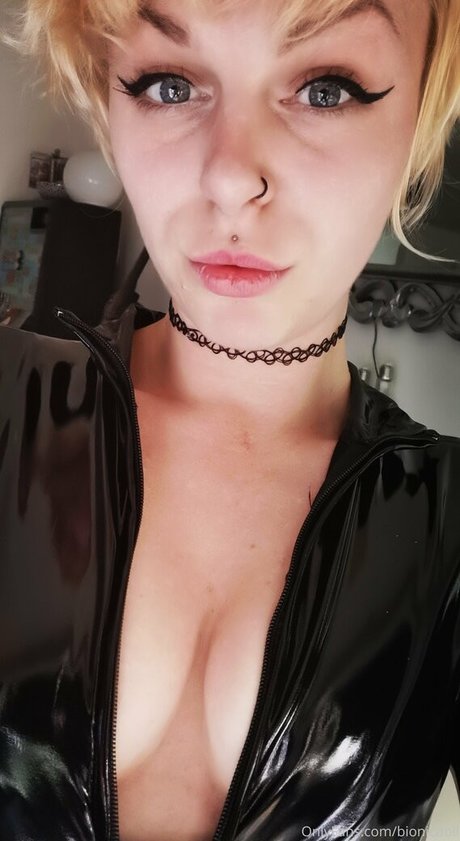 bionicdoll OnlyFans-Seite