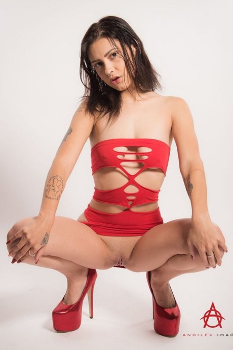 Peyton Rhodes OnlyFans gratis