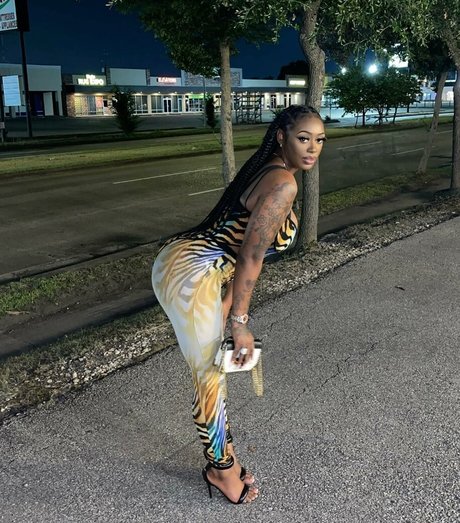 ebenholz raucht nur fans kostenlos nackt 4K