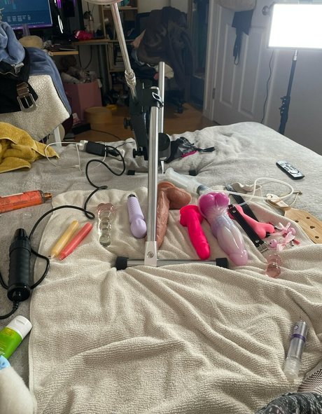 mymelodyirl free Nacktbilder OnlyFans