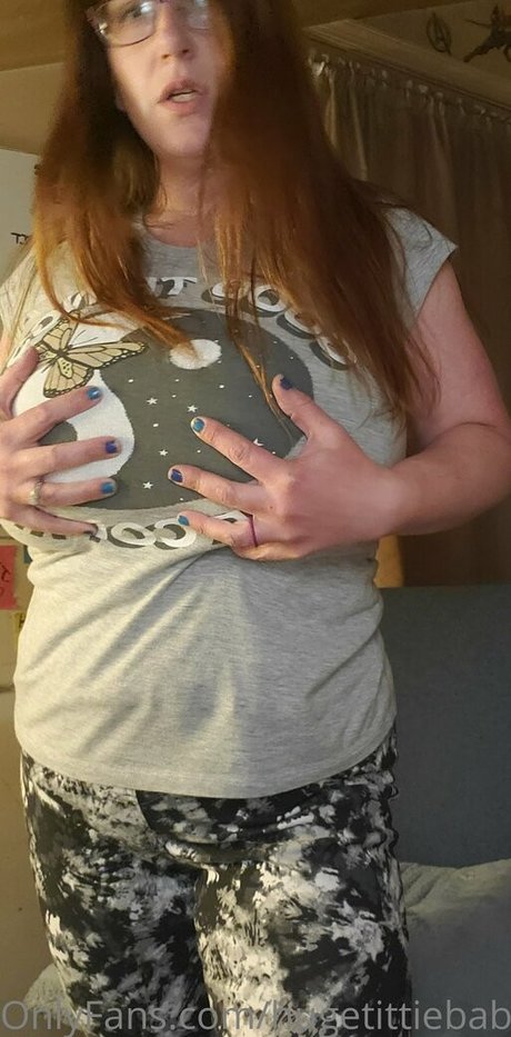 hugetittiebabexxxfree Nacktbilder von OnlyFans geleakt