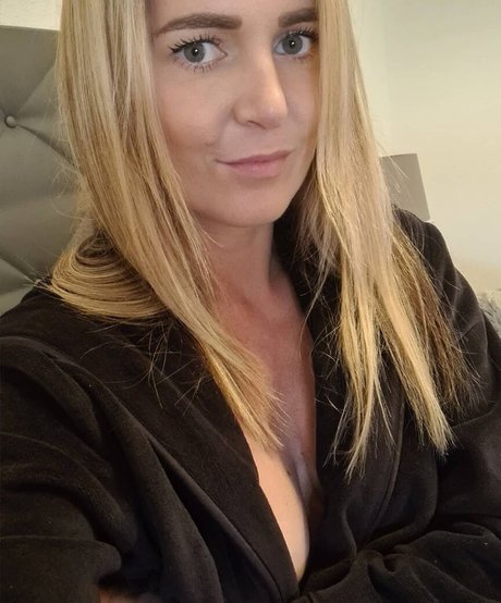 Ashley Campbell OnlyFans Nacktbilder