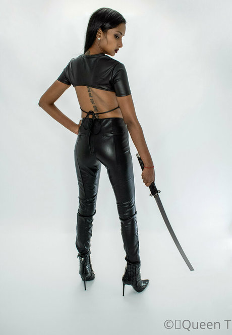 thequeentrish OnlyFans Sextape