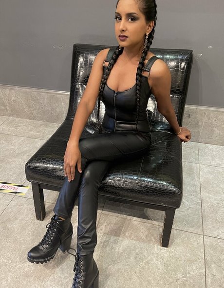 thequeentrish OnlyFans Sex