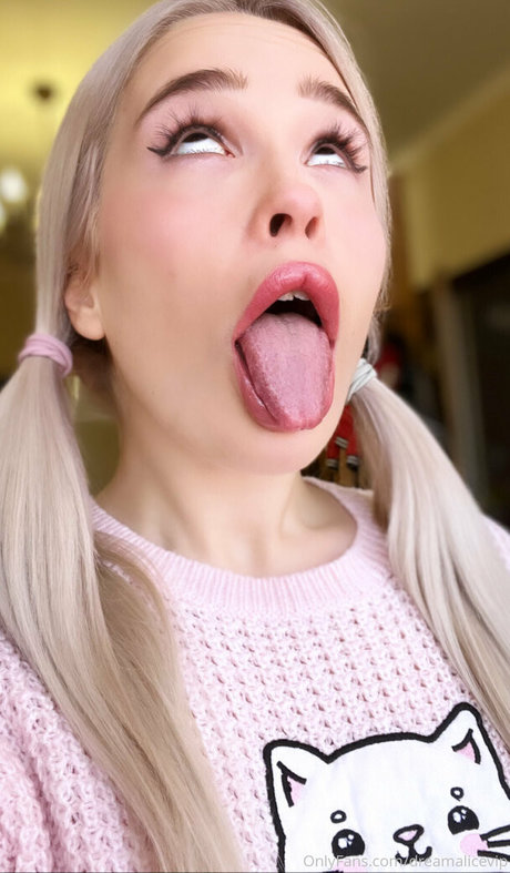 dreamalicevip OnlyFans-Bilder