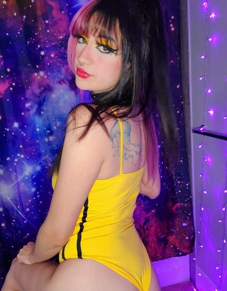 twilightprinxess1 OnlyFans Lesbisch