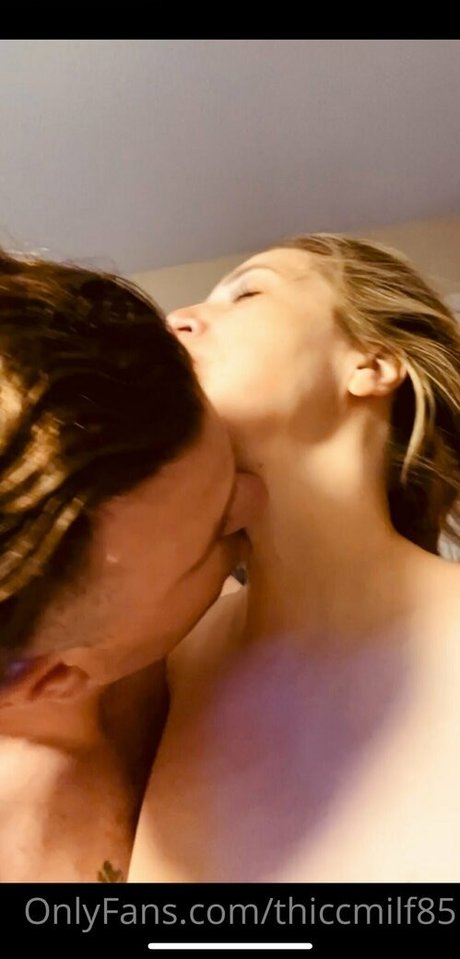 thiccmilf85 Nacktbilder von OnlyFans geleakt