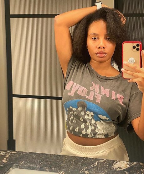 Imani Hakim OnlyFans Brüste Bild