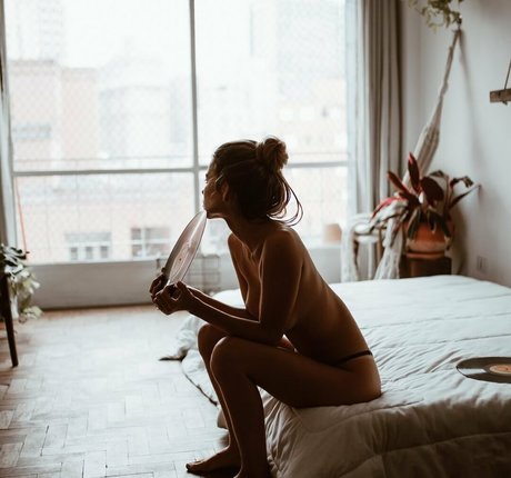 Victoria Basseto Leak von OnlyFans