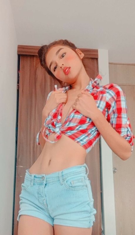 coralineros Nacktpornos auf OnlyFans