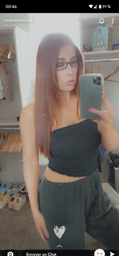 Rose Redwood OnlyFans Strip