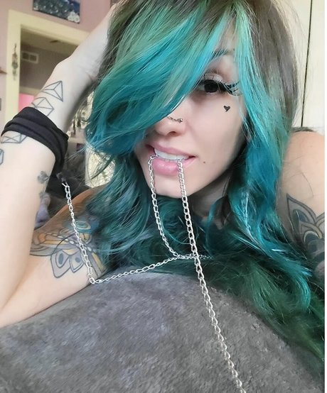 hollyborealis OnlyFans Sex Leaks