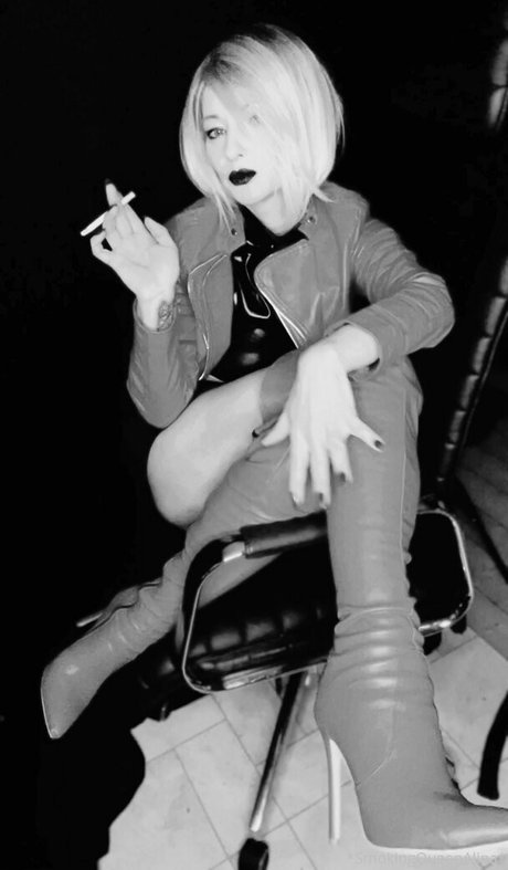 smokingqueenalina Leaked OnlyFans Sex