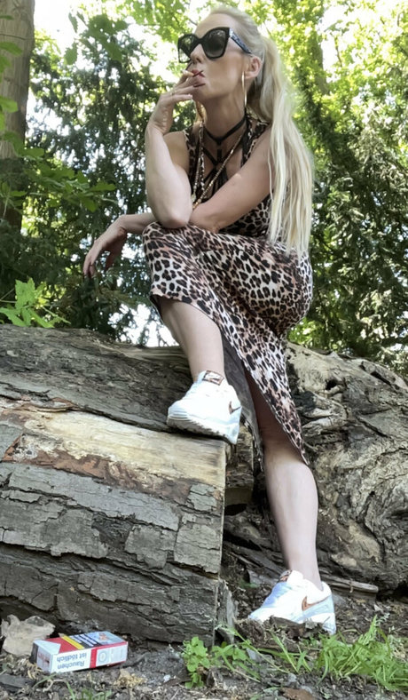 smokingqueenalina Nacktbilder auf OnlyFans