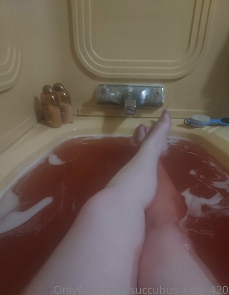 succubus kitty 420 Nacktbilder von OnlyFans