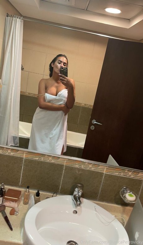 biancapetrovickyoficial XXX OnlyFans