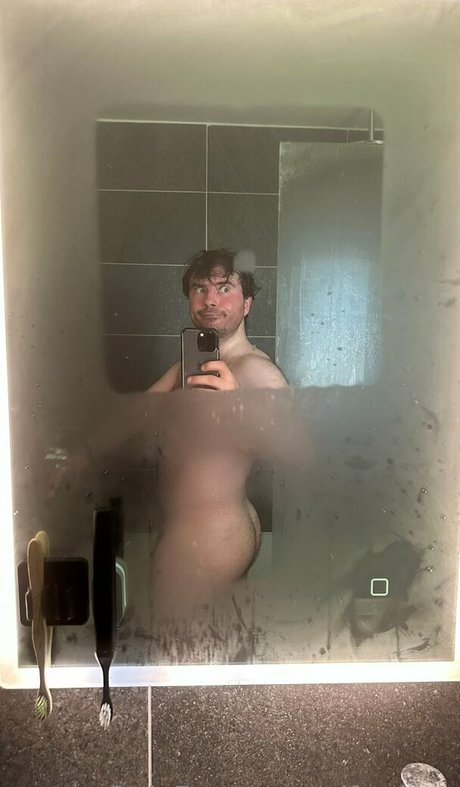 alfredcox XXX OnlyFans