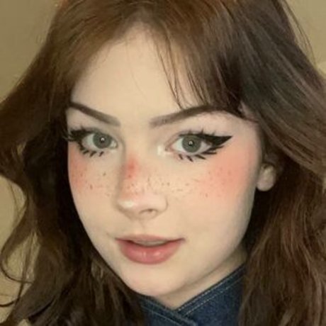 Nebulouslybecca NSFW OnlyFans