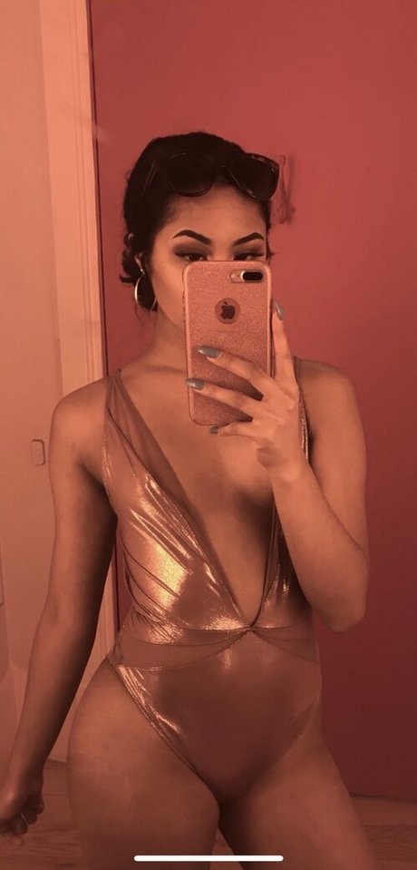 Bbysc0rpi0 OnlyFans Bilder