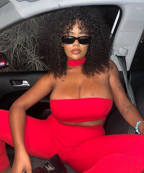 JustNati Nackt auf OnlyFans