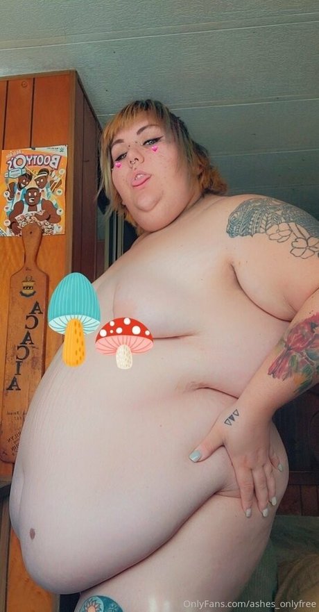 ashes onlyfree OnlyFans Leaj