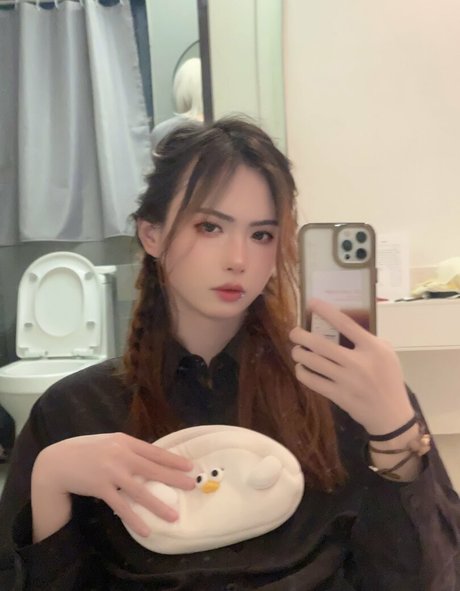 Gabriel 24601 OnlyFans Striptease