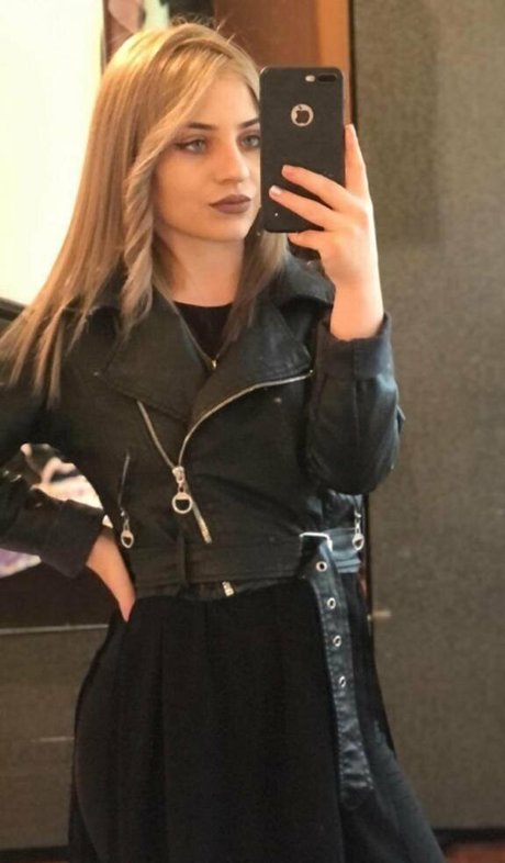 veronika it OnlyFans geleakte Pornografie