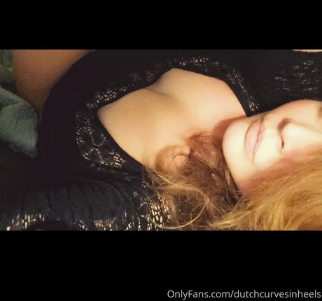 dutchcurvesinheels OnlyFans Nacktfotos
