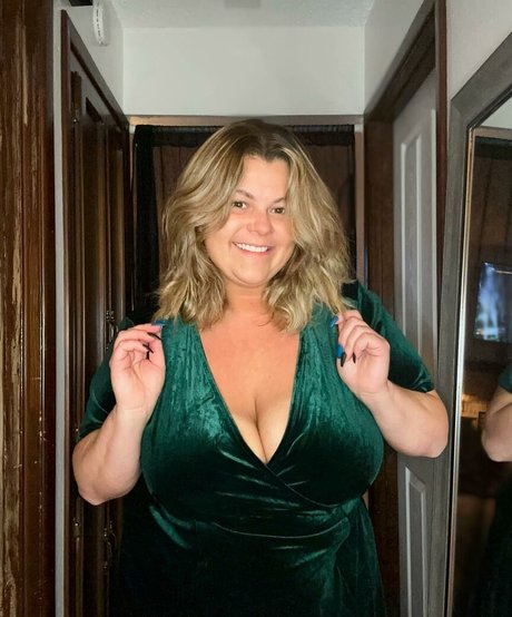 plussize andfine OnlyFans Nackt Leaks