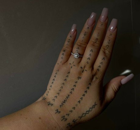 Antonia Waerea Adams Leak von OnlyFans