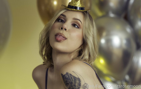 itsrosemoon OnlyFans-Leak