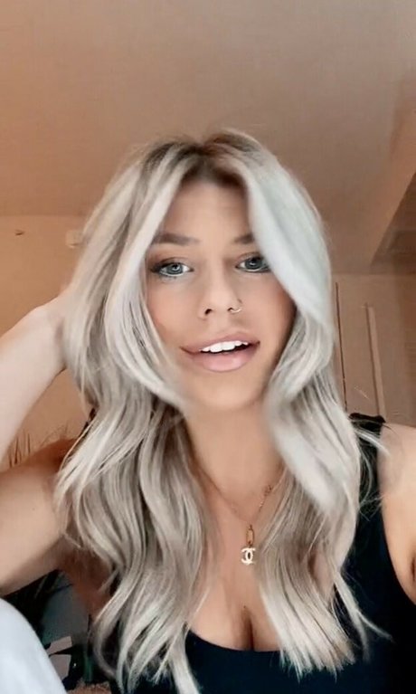 kyliefoland Nacktpornos von OnlyFans geleakt