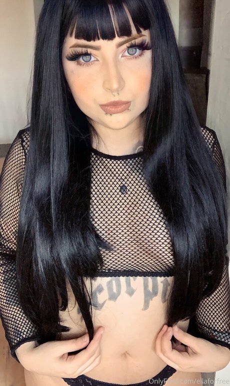 ellaforfree OnlyFans Star
