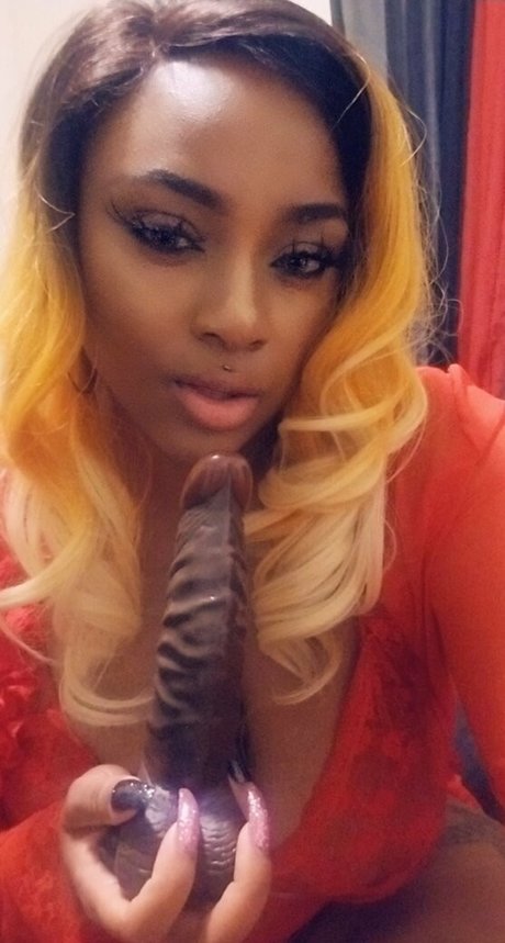 fineapple diva Nacktbilder OnlyFans geleakt