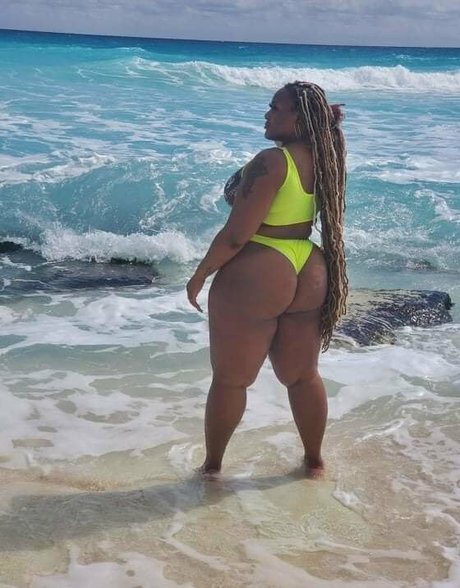 fineapple diva OnlyFans-Model