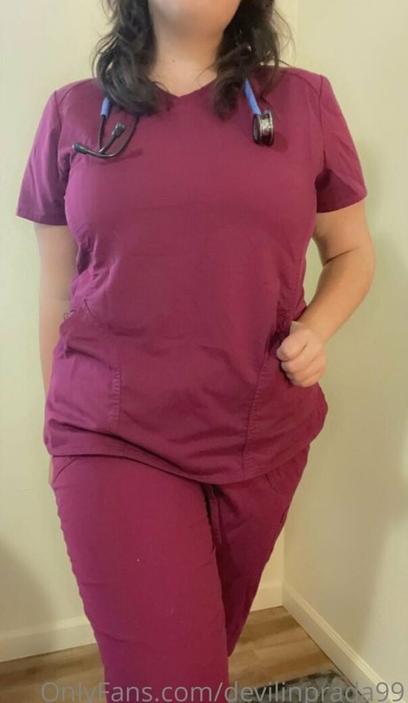 devilinprada99 OnlyFans Leaks Pornografie