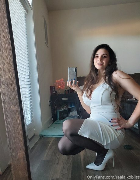 realaikobliss OnlyFans-Seite