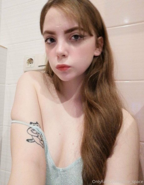 alice space OnlyFans öffentliche Fotos OnlyFans
