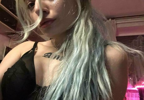 step sisss OnlyFans Lesbisch