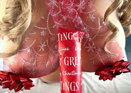 fuxxyandfluffer OnlyFans Strip