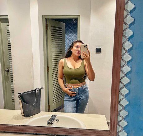 Nimesha Jayarathne OnlyFans