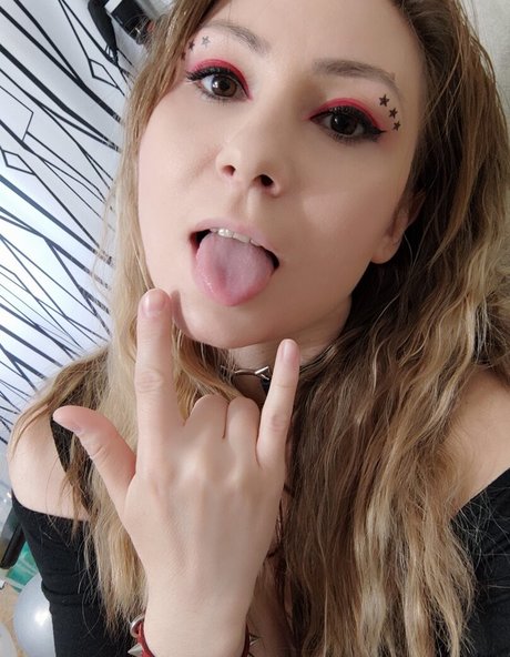 EmTorn OnlyFans NSFW