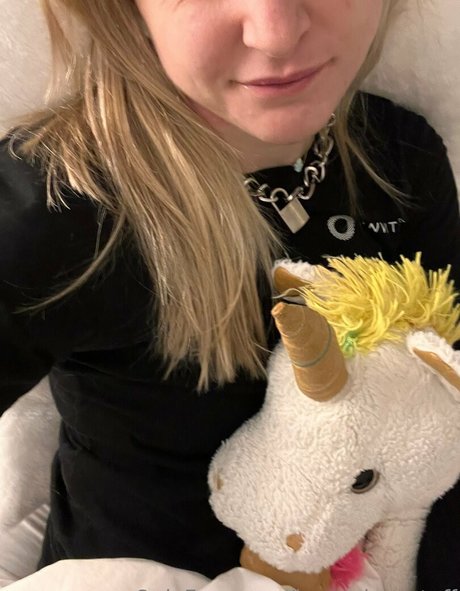 BunnyButtStuff OnlyFans-Creator