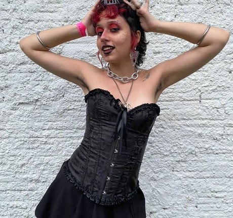 Aurwrayag OnlyFans geleakte Pornografie