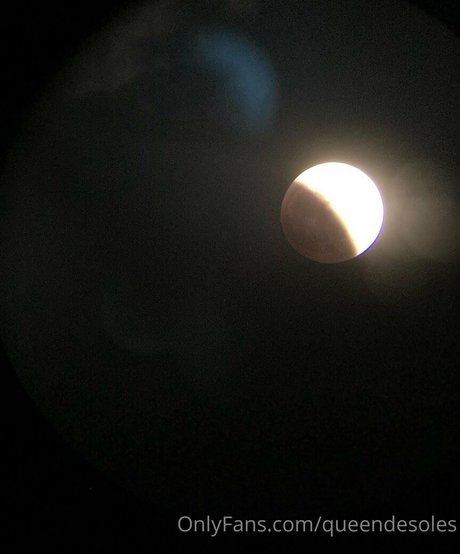 queendesoles OnlyFans Leak