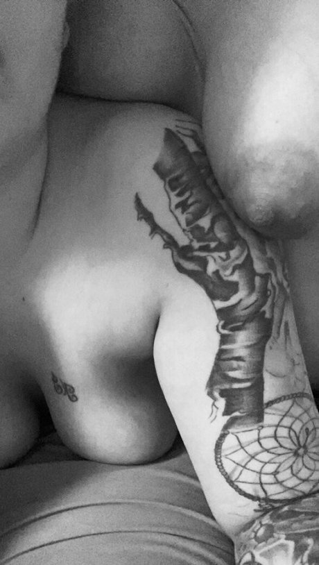 charsworld Nacktbilder von OnlyFans geleakt