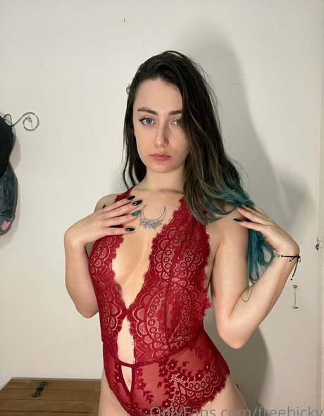 freebicky Leak von OnlyFans-Inhalten